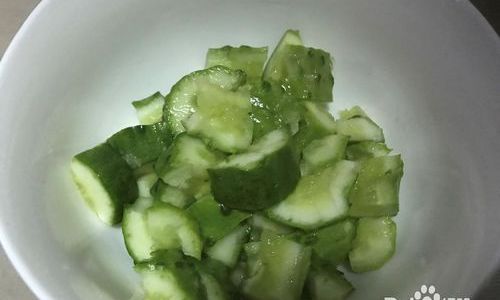 Mastering the Art of Stir-Fried Cucumber Pickles:A Delightful Blend of Simplicity and Flavor