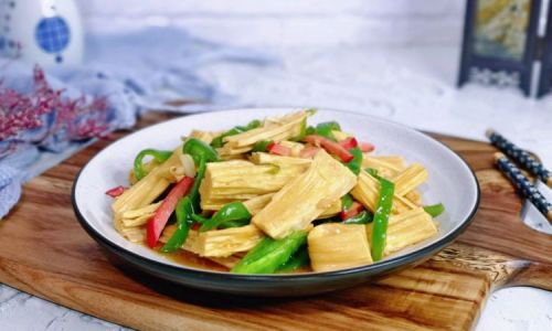 How to Make Stir-Fried Dried Tofu Skin:A Traditional Chinese Home-Style Recipe