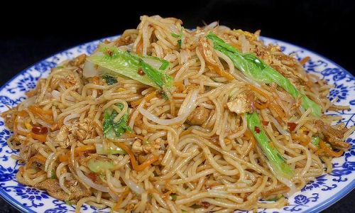 Mastering the Art of Stir-Fried Noodles:Delicious,Simple,and Irresistible