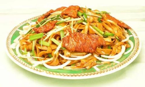 Why Stir-Fried Noodles Are Perfect for Street Food