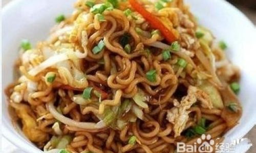 Mastering the Perfect Timing:When to Add Seasoning Packets to Stir-Fried Instant Noodles