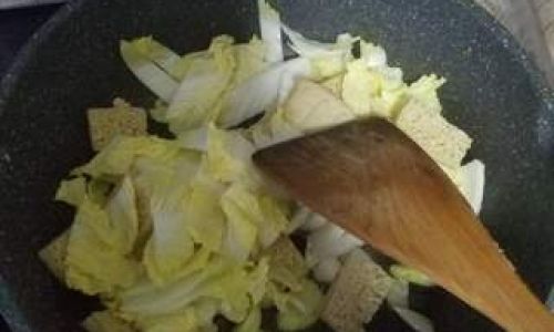 Mastering the Art of Cooking Delicious Stir-Fried Frozen Tofu:A Comprehensive Guide