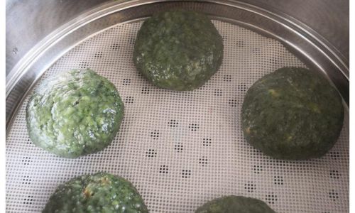 How to Make Pan-Fried Mugwort Cake Aogozi Baba)