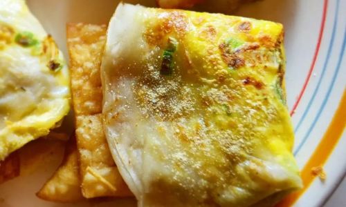 Mastering the Art of Making Thin and Resilient Pancakes