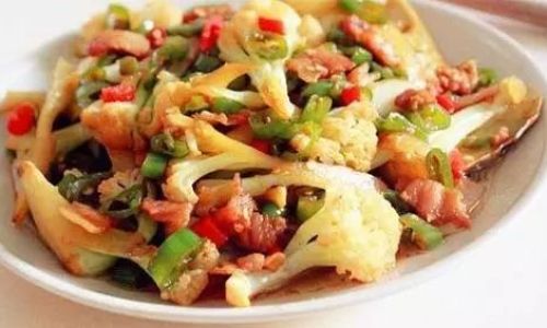 Mastering the Art of Making Delicious Home-Cooked Dishes