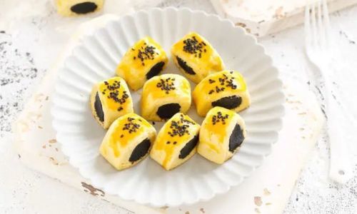 Crafting Delicious and Simple Snacks with Minimal Ingredients