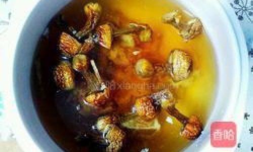 How to Make a Delicious Shiitake Mushroom and Pork Rib Stew