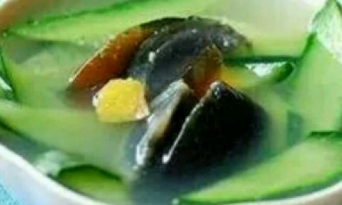 How to Make Cucumber and Century Egg Soup:A Step-by-Step Guide