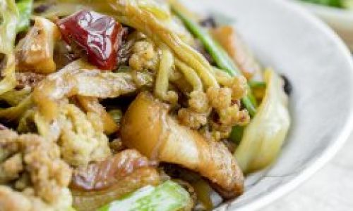 Mastering the Art of Making Cauliflower and Pork Stew:A Comprehensive Guide