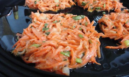 How to Make Delicious Shredded Carrot Pancakes