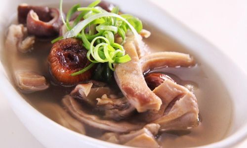 How to Make a Delicious Red Date Pork Tripe Soup