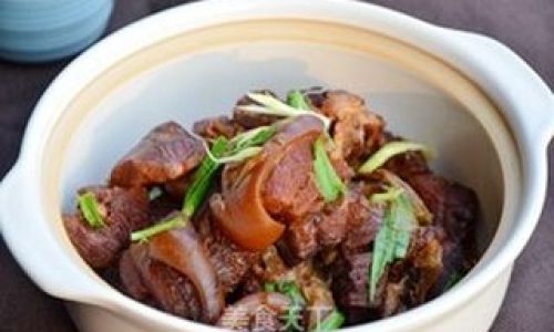 Mastering the Art of Making Braised Lamb in Brown Sauce