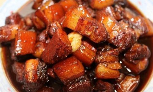 Mastering the Art of Making Non-Greasy Braised Pork Belly