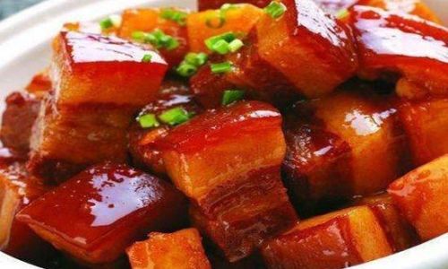 Mastering the Art of Making Non-Greasy Braised Pork Belly