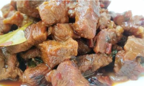 Mastering the Art of Tender Braised Beef:Tips and Techniques for a Fall-Apart Dish