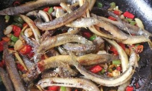 Mastering the Art of Braised Loach:A Comprehensive Guide