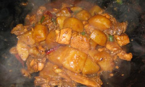Mastering the Art of Making Braised Chicken with Potatoes