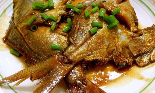 How to Make Braised Pomfret:A Step-by-Step Culinary Guide