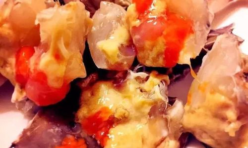 Mastering the Art of Making Red Paste Crab Hong Gao Qiang Xie)