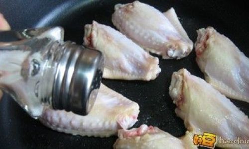 Mastering the Art of Salt-Fried Chicken Wings at Home