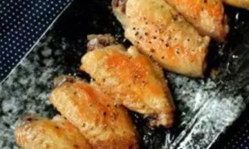 Mastering the Art of Salt-Fried Chicken Wings at Home
