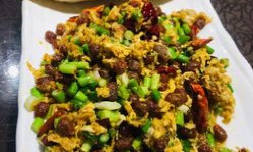 How to Make Salted Beans Scrambled Eggs:A Culinary Delight