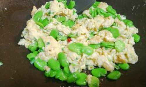 How to Make Salted Beans Scrambled Eggs:A Culinary Delight