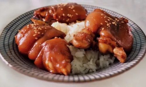 How Long Can Pickled Pigs Trotters Be Stored?