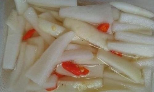 Sharing the Art of Pickling Daikon Radish