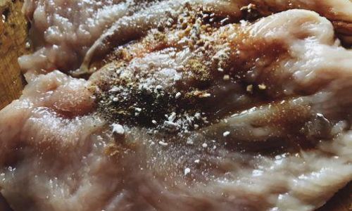 The Art of Seasoning for Perfectly Preserved Meat:Essential Ingredients for Marinating and Pickling