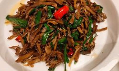 Mastering the Culinary Art of Delicious Smoked Bamboo Shoots Dishes