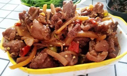 Discovering the Culinary Delights:What Dishes Pair Best with Duck?
