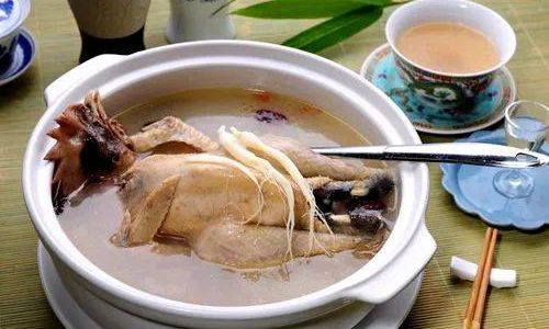 How Long Does It Take to Cook Duck Legs in a Pressure Cooker?