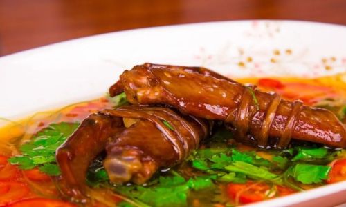 A Comprehensive Guide to Making Duck Foot Bundles:A Traditional Culinary Delight