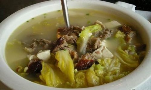 How to Make Duck Bone Soup:A Delicious and Nutritious Culinary Delight