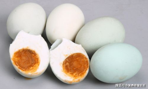 Methods to Reduce the Saltiness of Over-Salted Duck Eggs