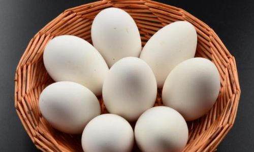 Mastering the Art of Boiling Duck Eggs for a Hardened Shell