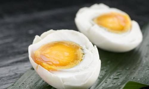Mastering the Art of Cooking Delicious and Nutritious Duck Eggs