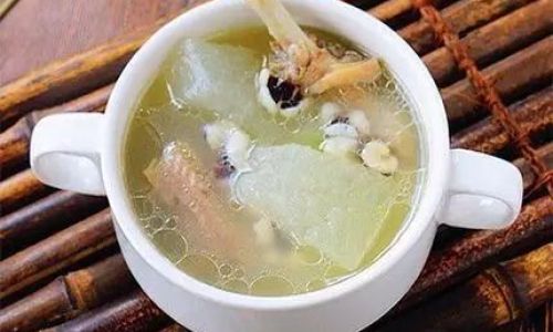 Discovering the Perfect Culinary Harmony:Duck Wings and Their Delightful Soup Companions