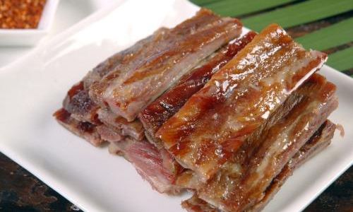 Mastering the Art of Homemade Smoked Pork Ribs:A Comprehensive Guide