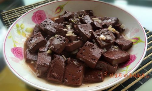 Mastering the Art of Stir-Frying Delicious Blood Tofu