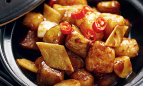 A Culinary Delight:The Art of Making Snowfish Stew with Potatoes
