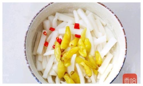 Mastering the Art of Crafting Crispy and Delicious Sprite-Infused Pickled Daikon Radish