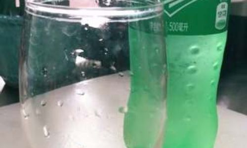Unveiling the Ingredients Behind the Fizz:What Makes Up a Can of Sprite?
