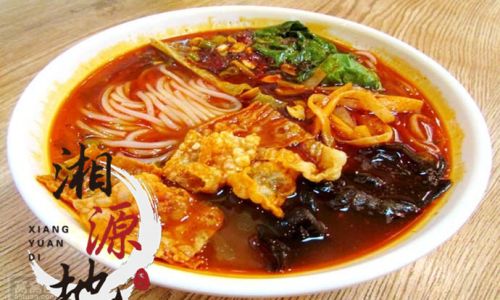 Learning the Authentic Art of Making Luosifen:Where to Seek the Best Instruction
