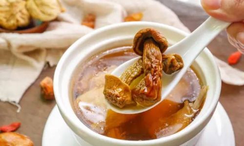Mastering Cantonese Porridge-Making Techniques:A Culinary Journey