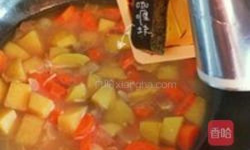 How to Make Student-Friendly Curry Paste from Scratch