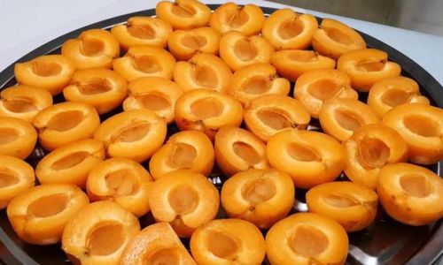 Can Apricots Be Steamed?Exploring the Culinary Versatility of This Delightful Fruit