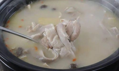 How to Stew Fresh Pork Belly in a Delicious and Simple Way