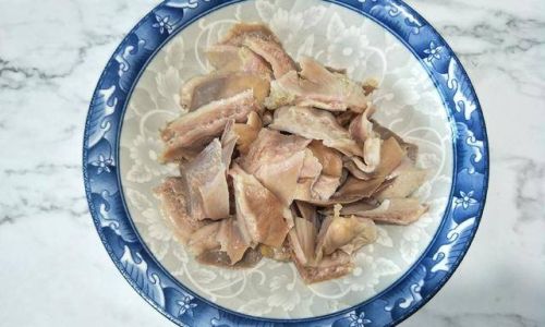 Mastering the Art of Stewing Fresh Pork Tripe:A Culinary Delight